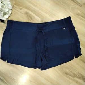 NEW! Women's Hurley Shorts 🌊 nwot